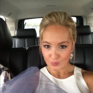 Meet your Posher, Carissa