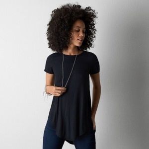 American Eagle Soft and Sexy Curved Hem Tee