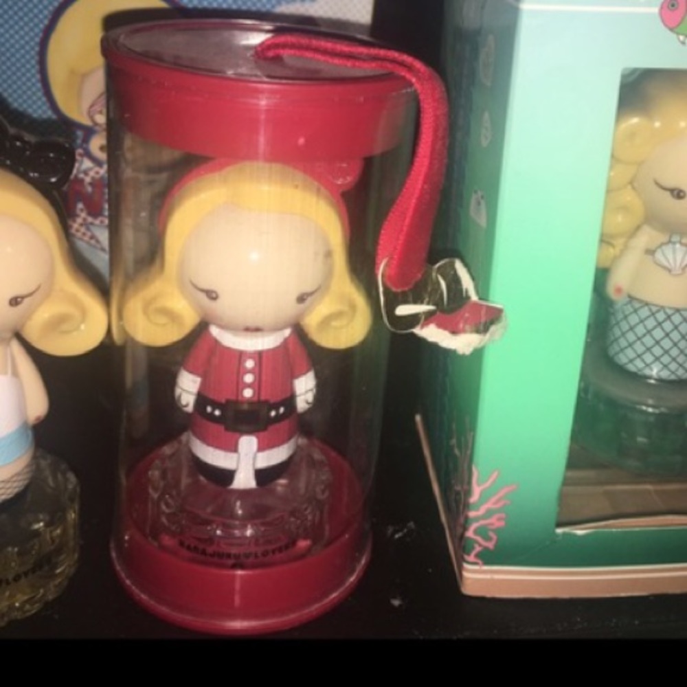 Limited edition jingle  for winter 2011.