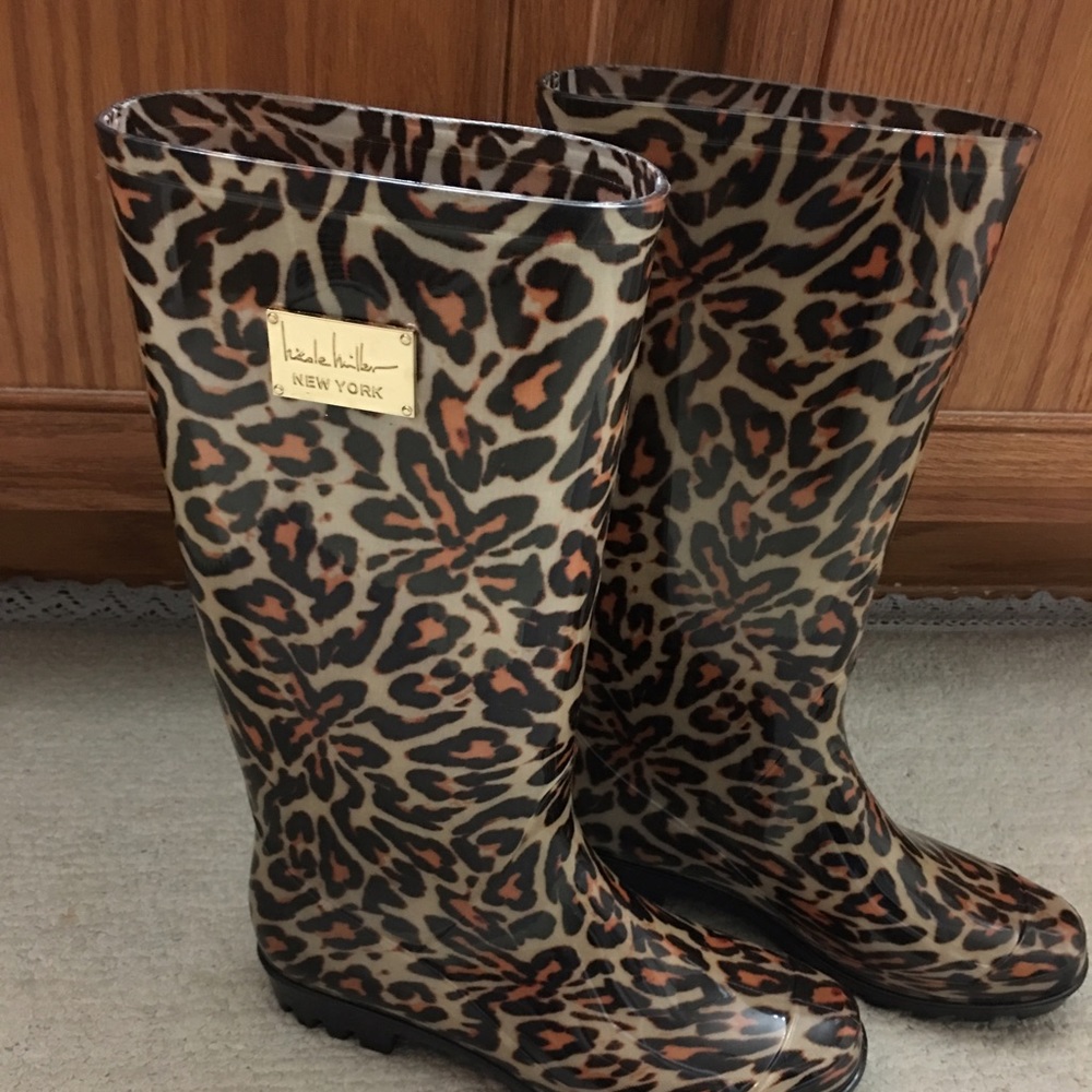 Nicole Miller Rain Boots