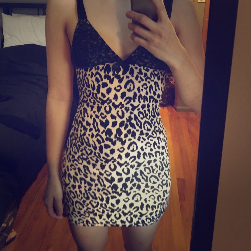 Sexy little things (VS) Leopard rib slip