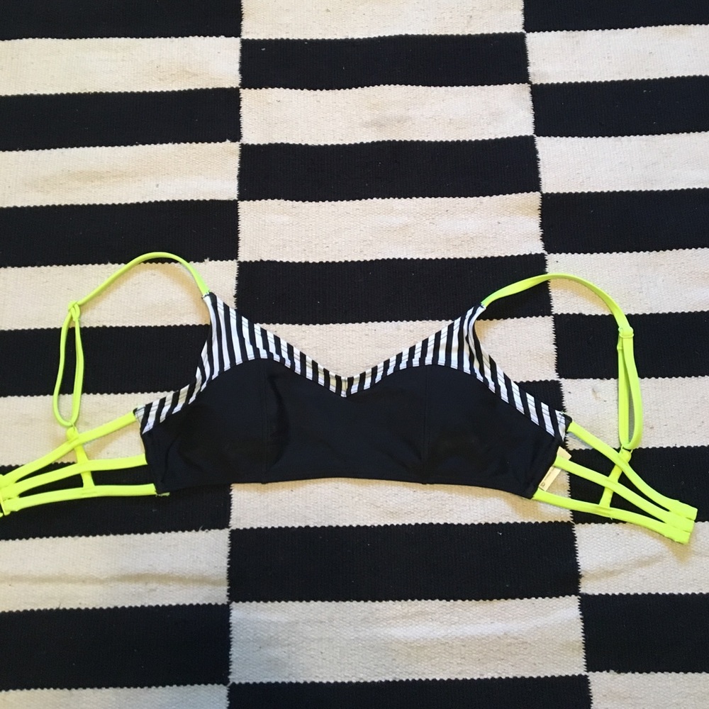 Bikini top - black, white and yellow