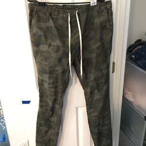 PacSun Camo Skinny Fit Joggers