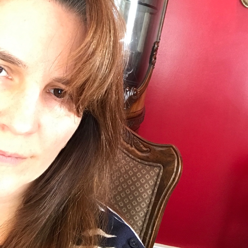 Meet your Posher, Laurie