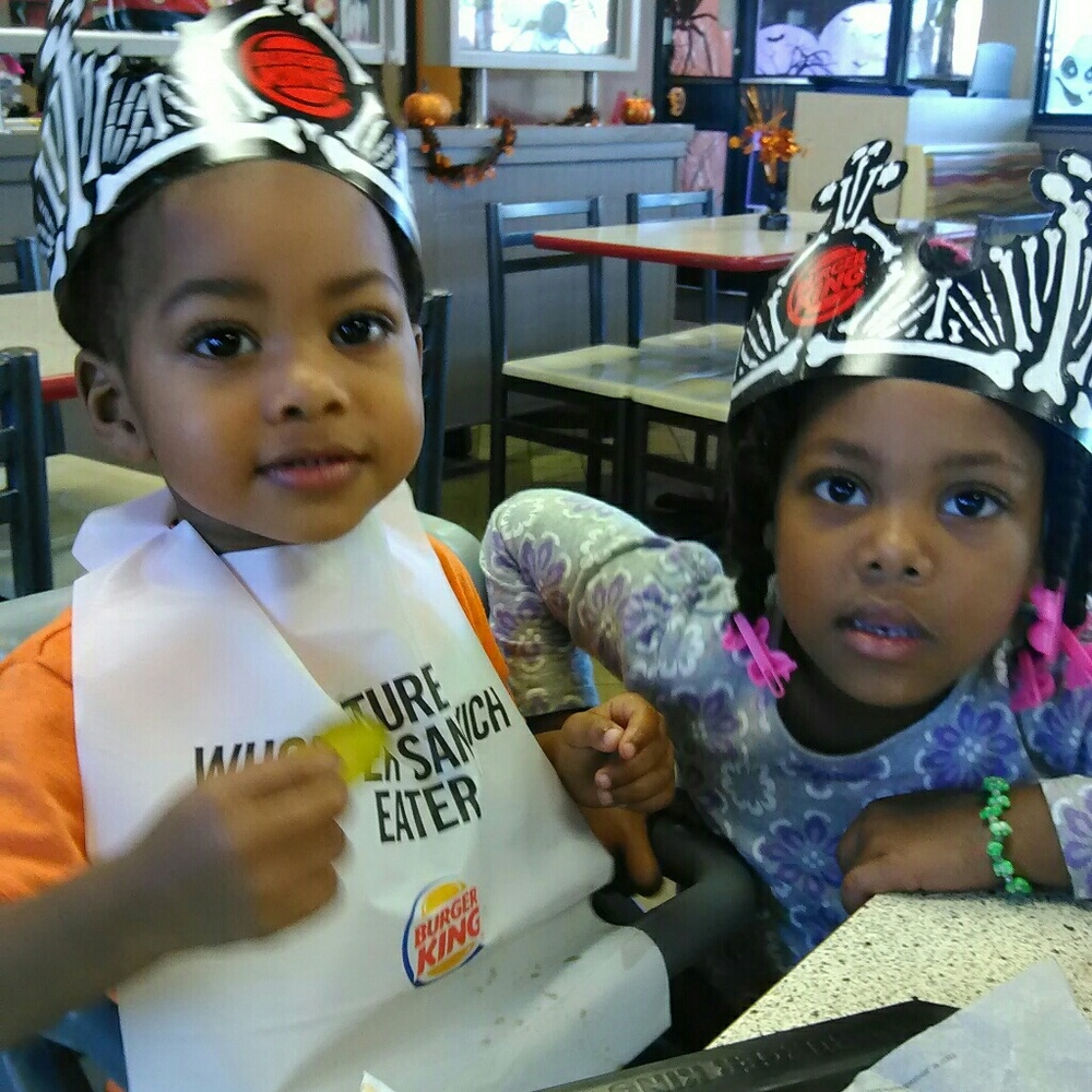 Meet your Posher, Lakeisha