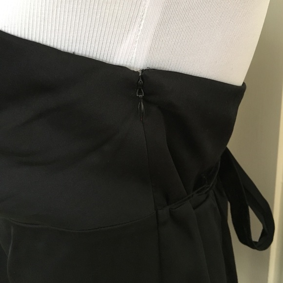 NWT Banana Republic Silk Blouse - Picture 4 of 9