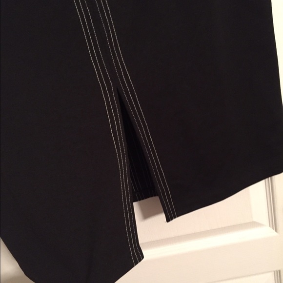 Express size 9/10 black pencil skirt - Picture 3 of 3
