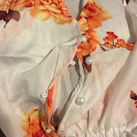 White floral romper - Picture 5 of 5