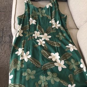 Tropical Hawaiian dress