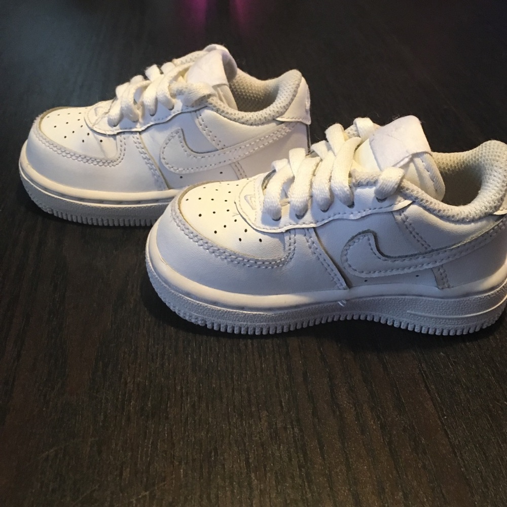 Nike Air Force 1 kids 5C