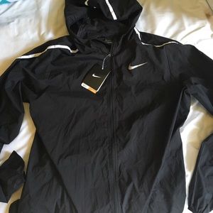 Nike running wind breaker