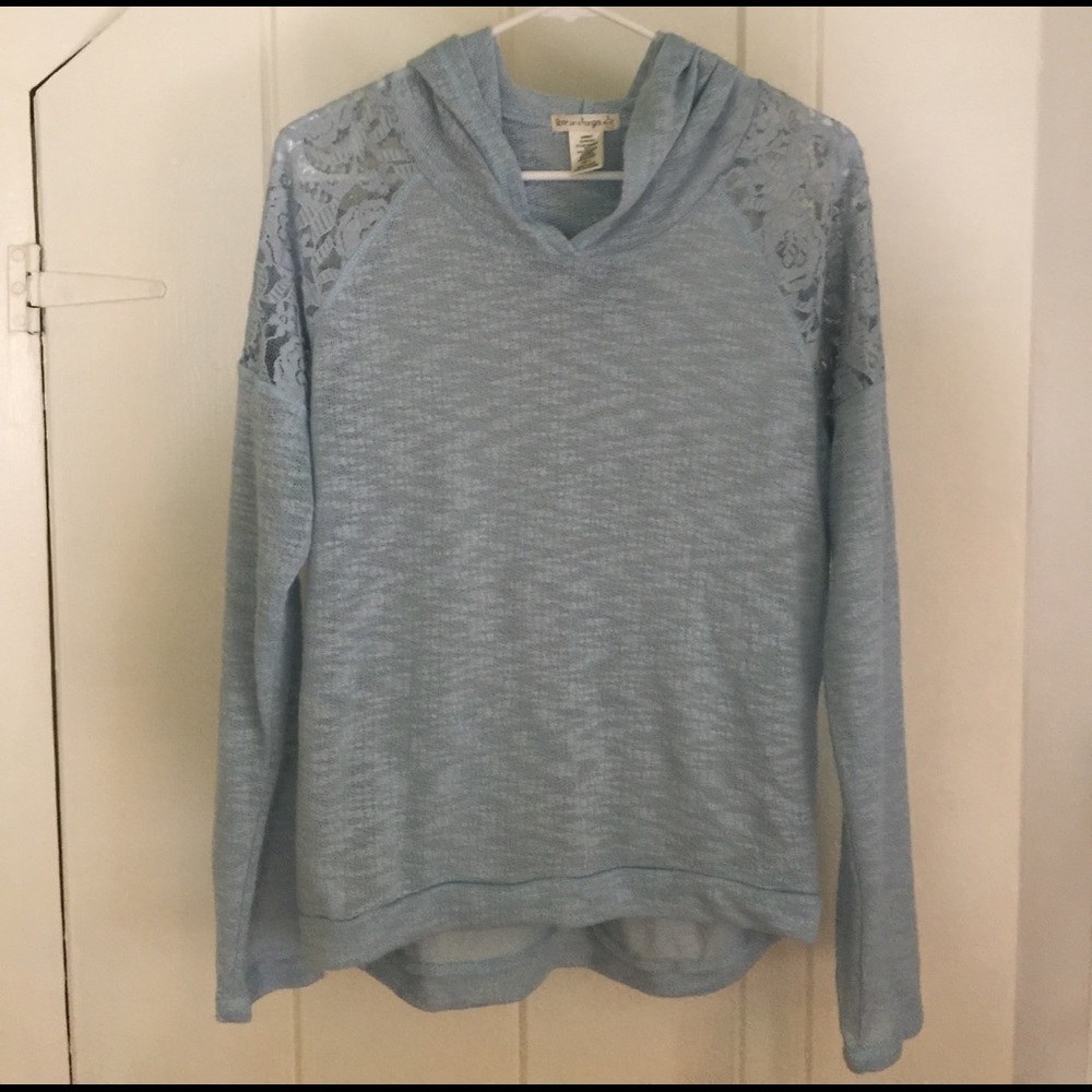 Long Sleeve Light Weight Sweater