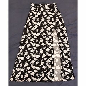 Floral maxi skirt
