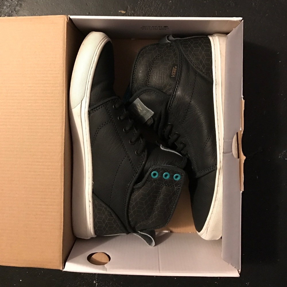 Men's Vans OTW Alomar