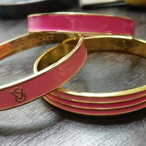 Victoria Secret Bangle Set