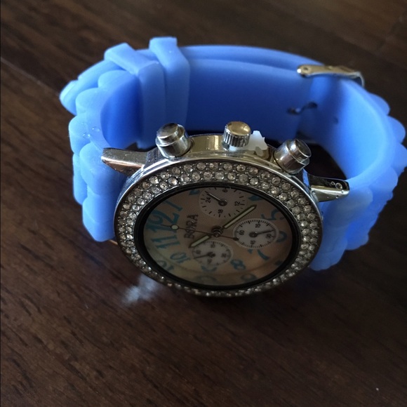 Bora watch - Picture 2 of 2