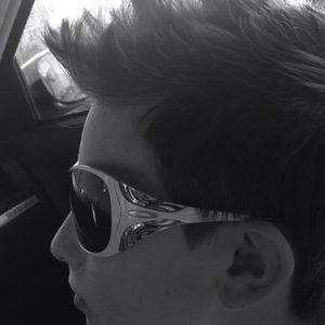 Meet your Posher, Alex