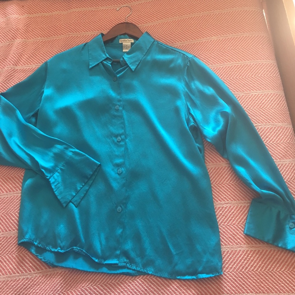 Vintage 100% blue silk blouse