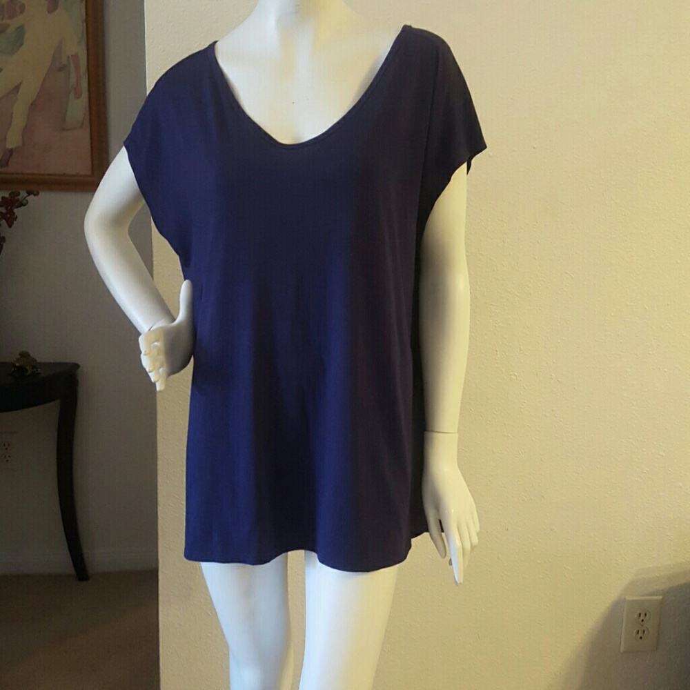 GAPFIT WORKOUT TOP