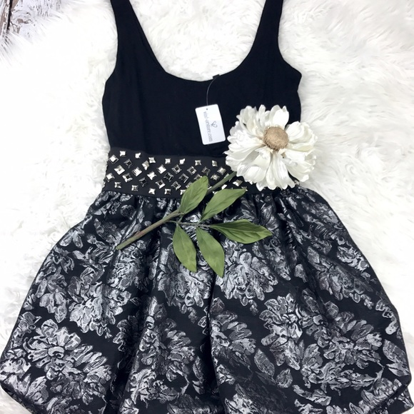 WINDSOR Dresses & Skirts - 💕SALE💕Black & Silver Embellished Windsor Dress