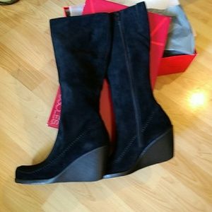 Aerosoles Suede black tall boots