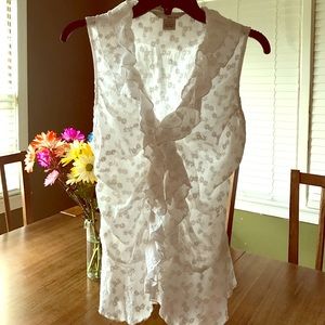 Sexy ruffled sleeveless blouse