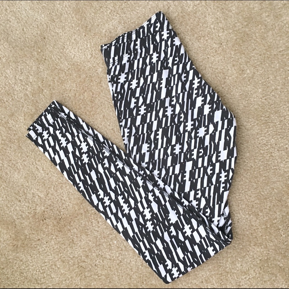Nike leggings