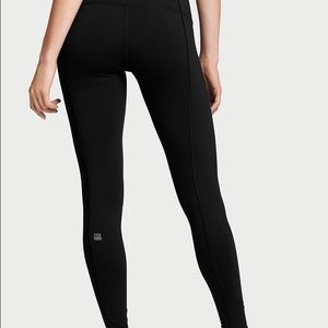 Victorias's Secret Sport Knockout Leggings