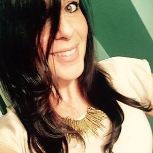 Meet your Posher, Mariel