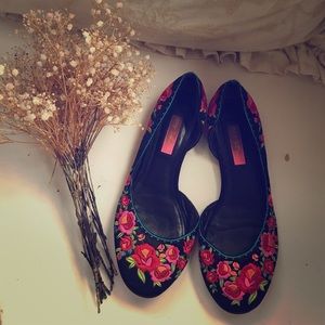 Betsey Johnson embroidered d'Orsay flats