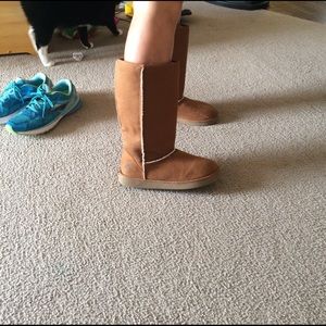 Brown boots