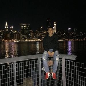 Meet your Posher, Cesar