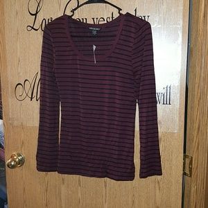 Long sleeve stripe shirt