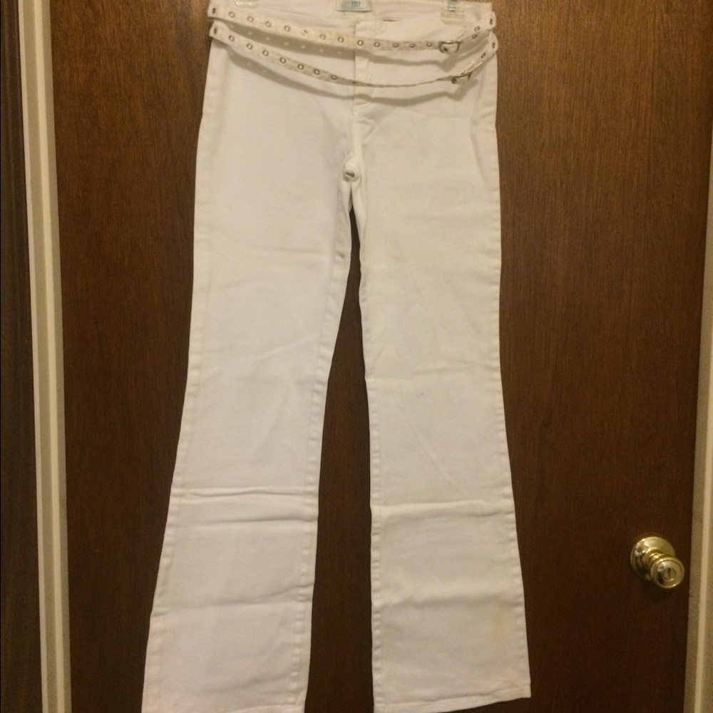 White Sz 5 Pants w/attached belt