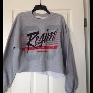 Grey crop top crew neck