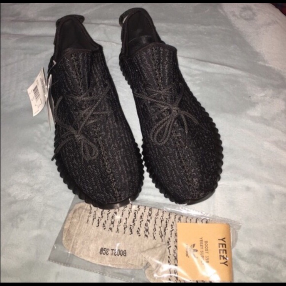YEEZY BOOST 350