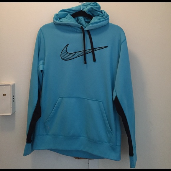 Nike Therma-Fit hoodie - Picture 1 of 3