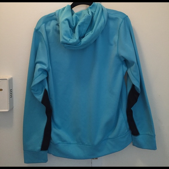 Nike Therma-Fit hoodie - Picture 2 of 3