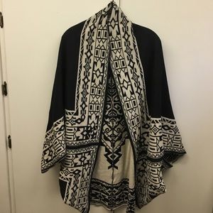 Shall wrap with arm holes