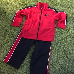 Nike Jogging Suit