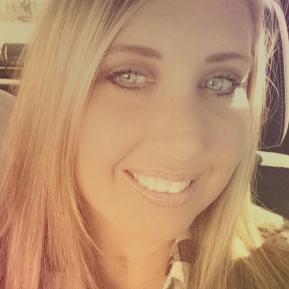 Meet your Posher, Crystal