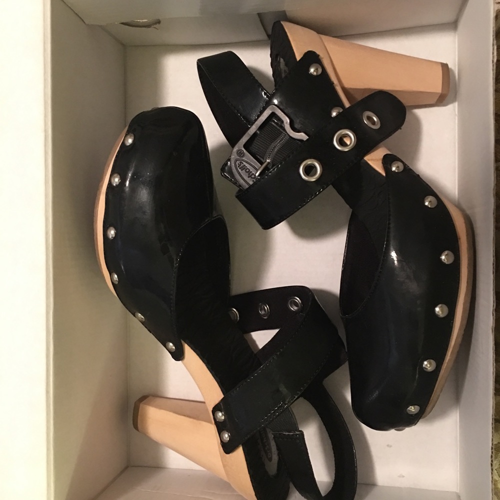 Kitten Black Dr Scholls size 8