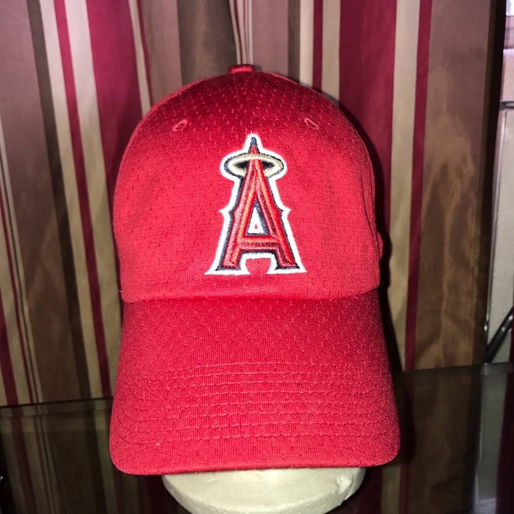 Nike angels hat