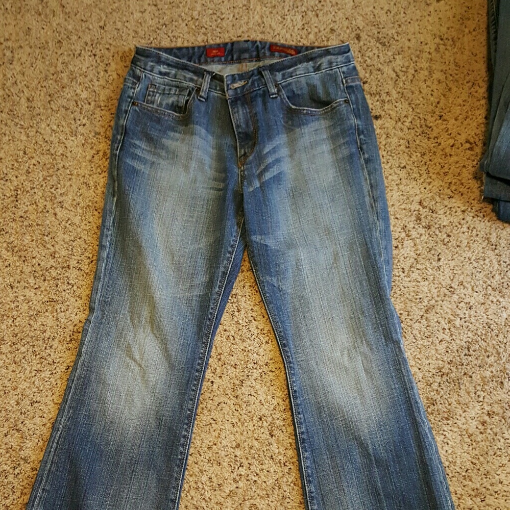 Mia bootleg Express Jean's 8S