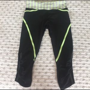 Size 4 Lululemon Crops