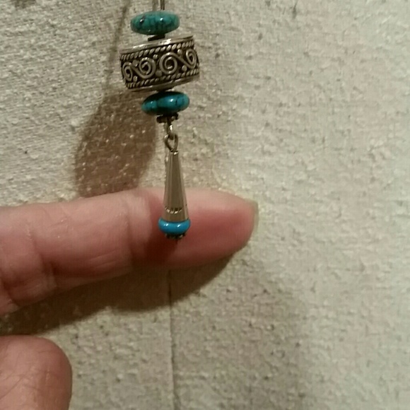 Earrings - Picture 4 of 4