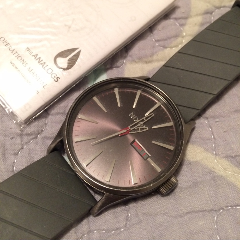 Nixon Watch