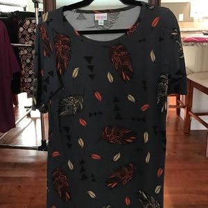 LuLaRoe L Julia