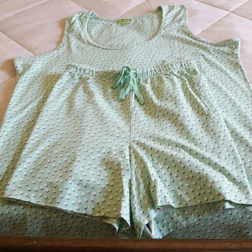 VERA BRADLEY SUMMER PAJAMAS
