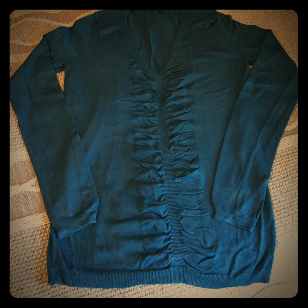 Front Rauched Sweater